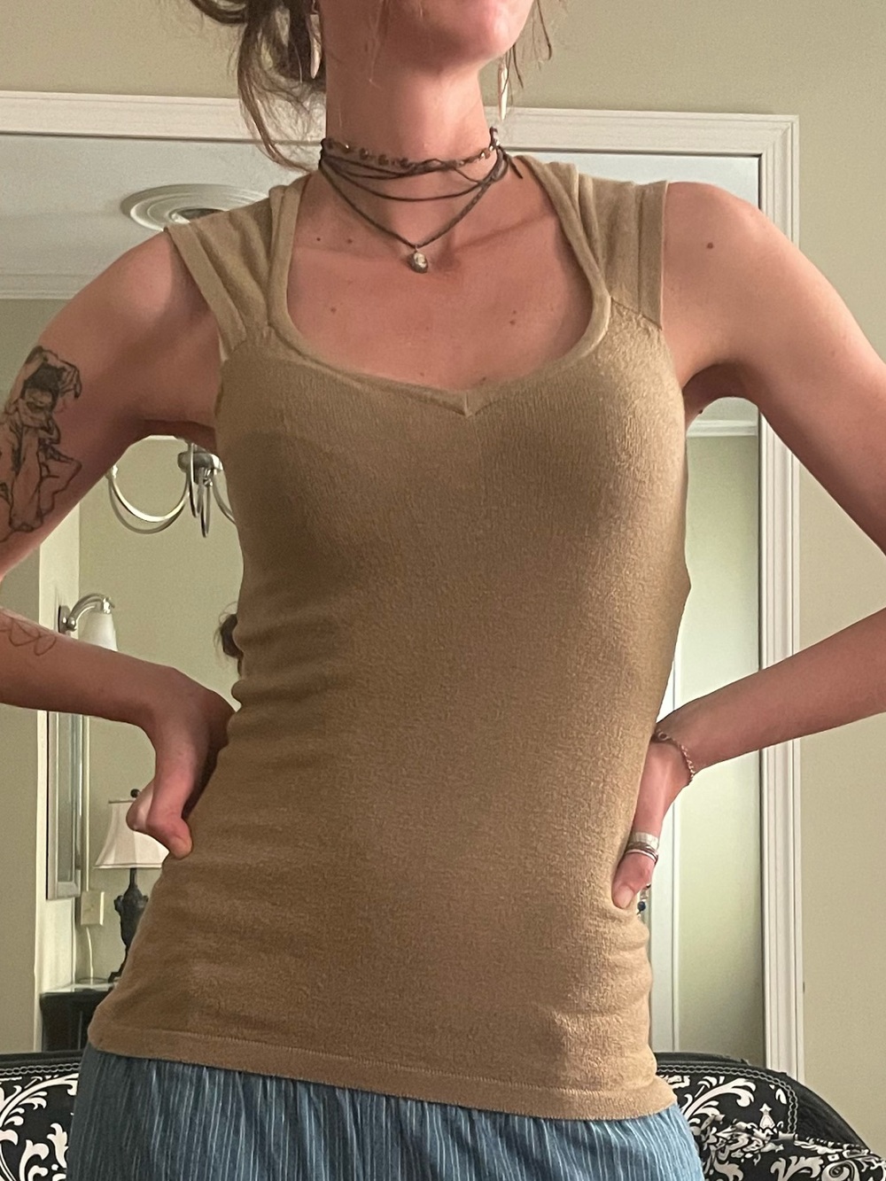 Vintage Gold Ribbed Tank Top - Picture 2 of 9